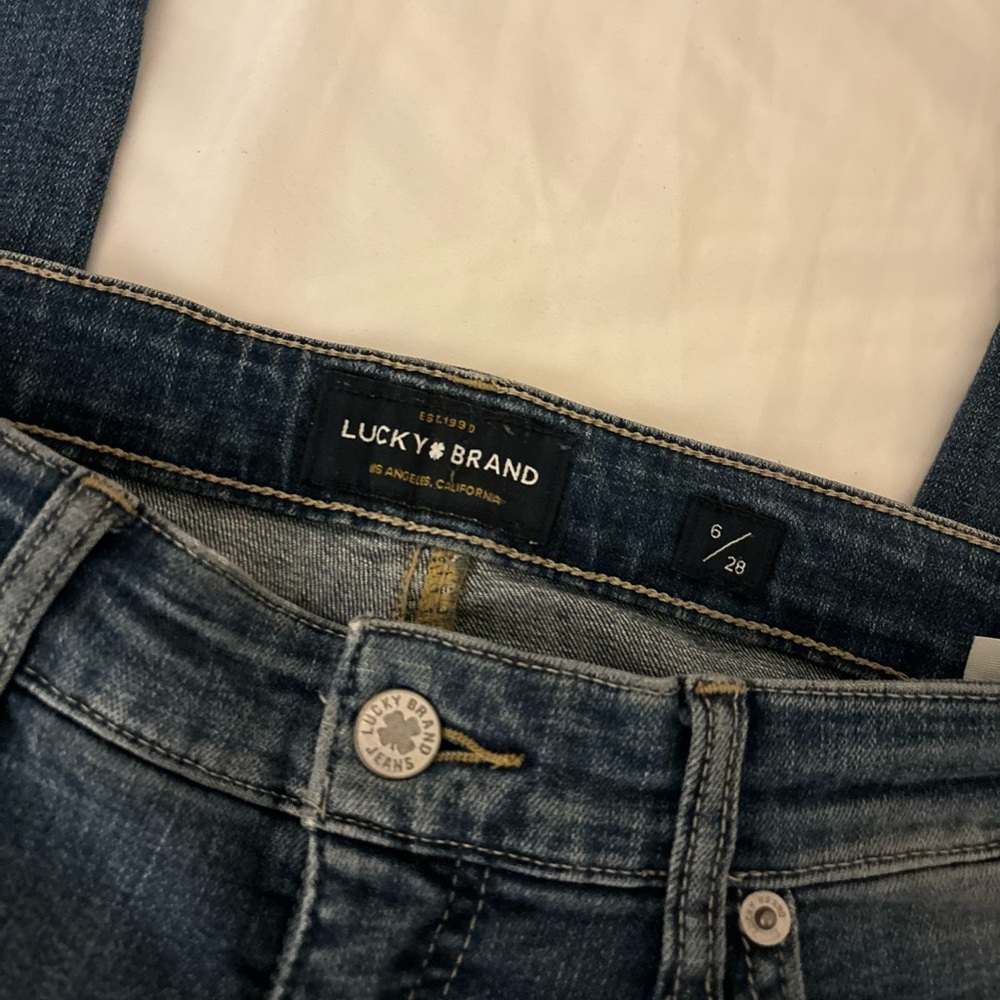 Lucky Brand jeans - Picture 4 of 4